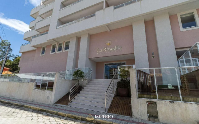 511A - Luxuosa Cobertura na praia de Bombas