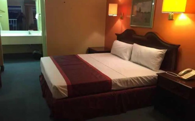 Motel 6 Bracey, VA – I-85