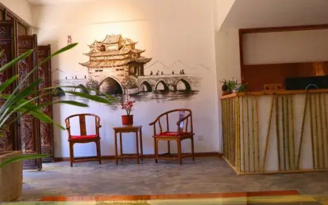 Shijing Homestay (Jianshui Ancient City Branch)