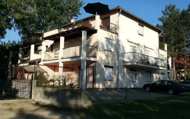 Tulipan Apartment