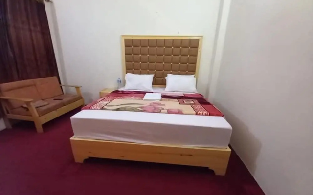 FR Darya E Swat Hotel