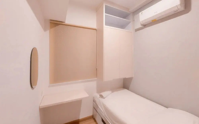 Elegant and Comfort 3BR at Sky House BSD Apartment