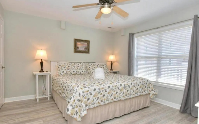 Ocean Walk 6204-Anchors Away