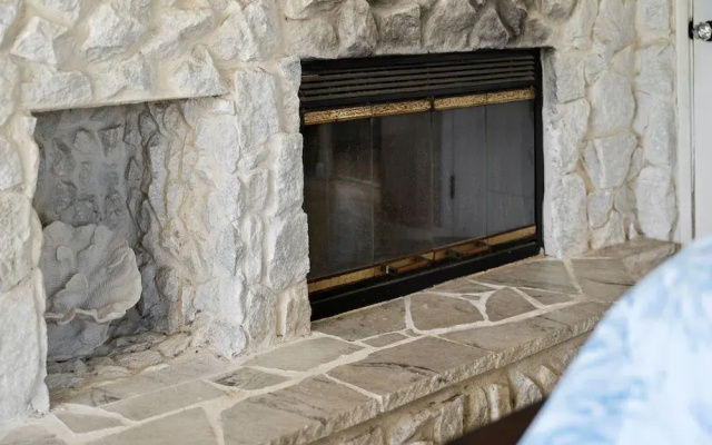 1280 S Atlantic Ave