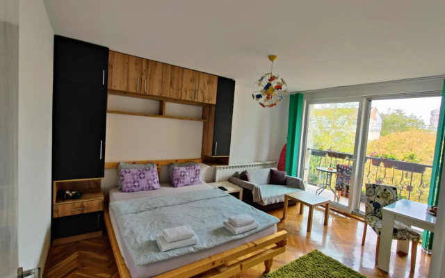 Petra Apartment