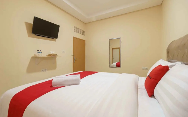 Reddoorz Syariah Near Plaza Andalas Padang