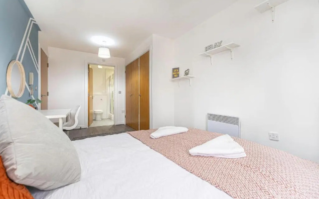 JKG Property Solutions Presents Cosy City Apartment