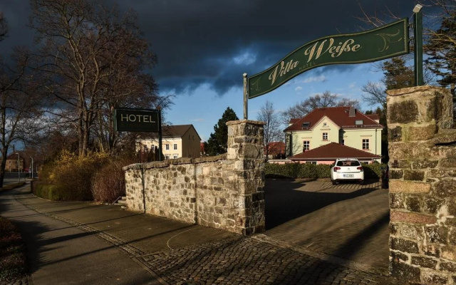 Hotel Villa Weiße
