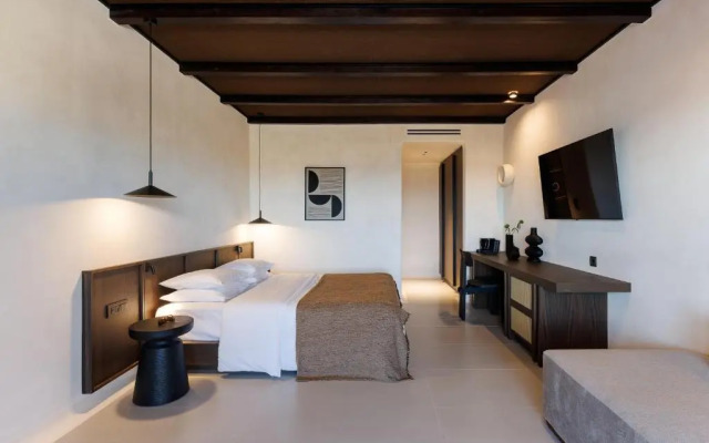 Maximus Mykonos