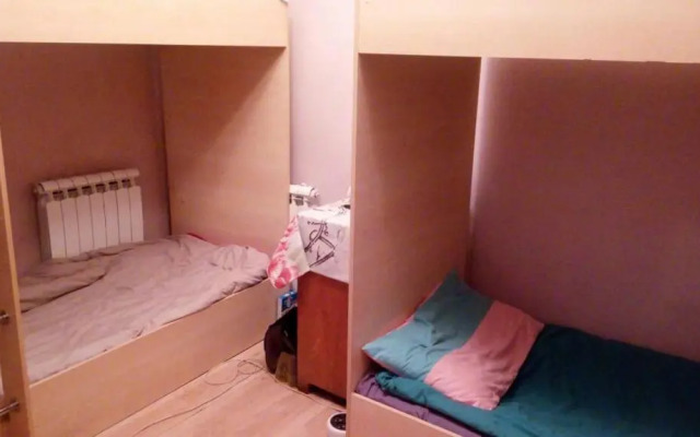Hostel On Volodarskogo 2A
