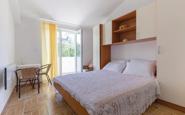 Nice Home in Komarna With Wifi and 2 Bedrooms
