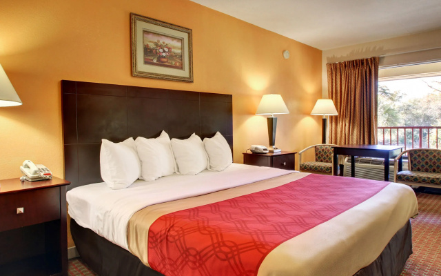 Twin Star Lodge
