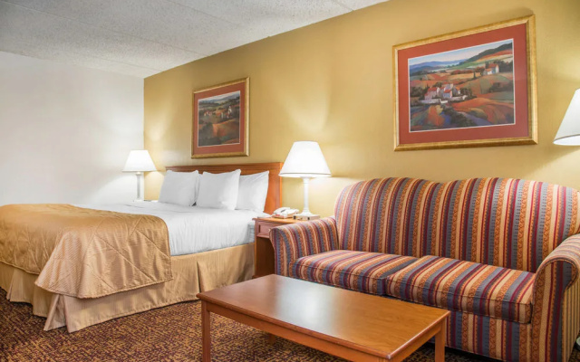 Holiday Inn Eau Claire-Campus Area/I-94