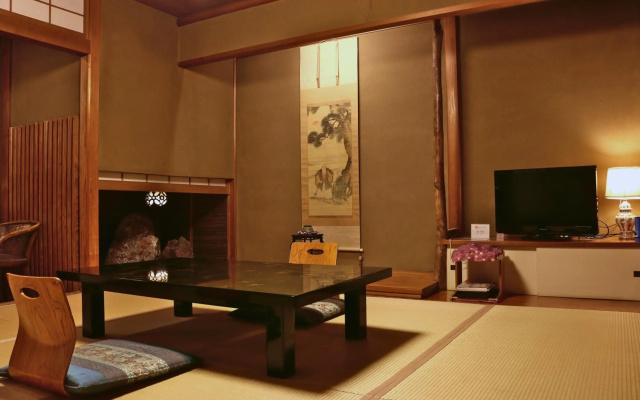 Tsutaya Ryokan