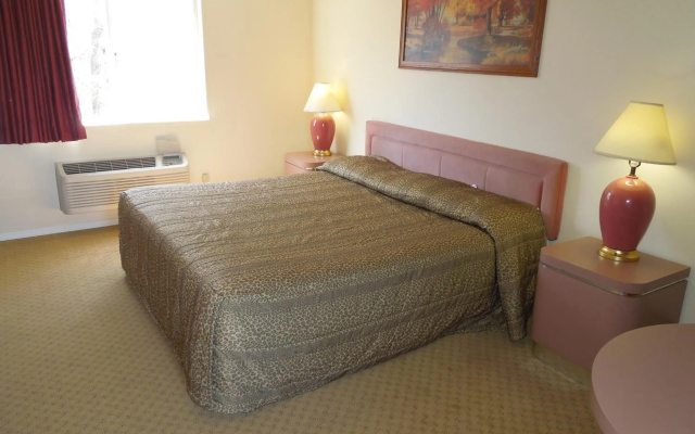 Starlite Motor Inn
