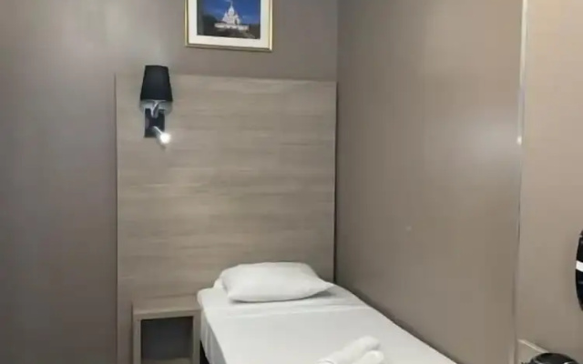 Paris Rooms & Dreams Hotel