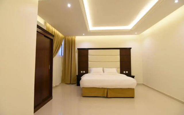Golden White Hotel