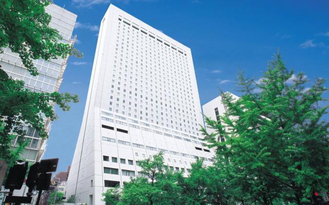 Hotel Nikko Osaka вид на фасад