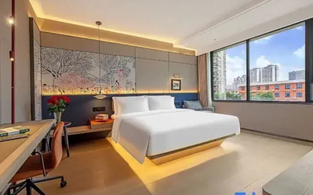 RANZ Hotel (Changsha Wuyi SquareGuihua Park Subway Station Branch)