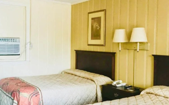 Brookwood Motel