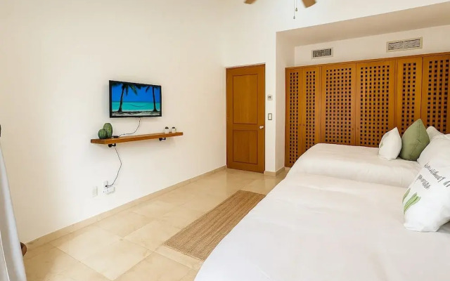 Pool Jacuzzi Private Villa 7BR