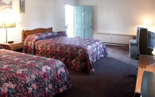 Catamount Motel