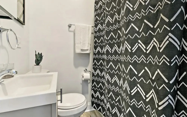 2BR in Prime Location - Grace 09-2