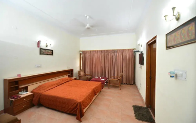 Karna Lake Tourist Resort