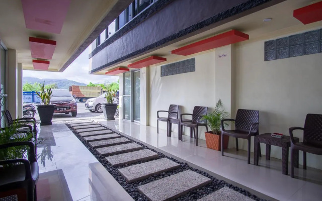 RedDoorz near Taman Kota Ternate