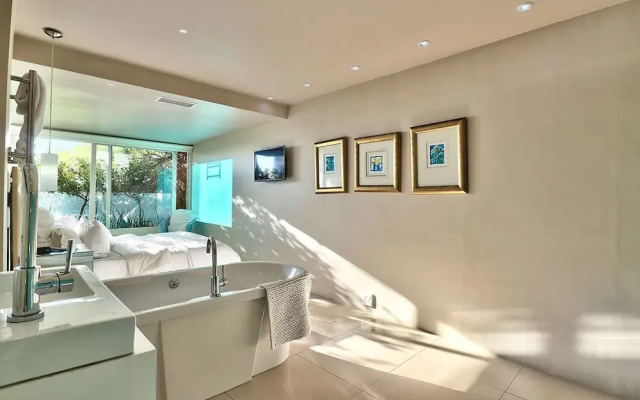 Clifton Bungalow