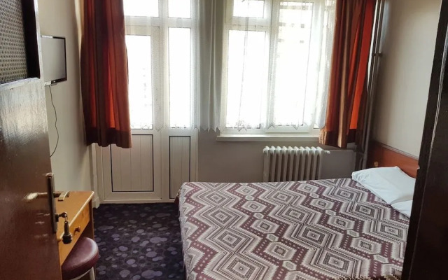Ferah Otel