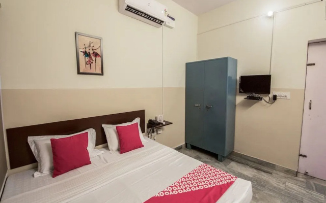 OYO 13790 Hotel Satya Regency
