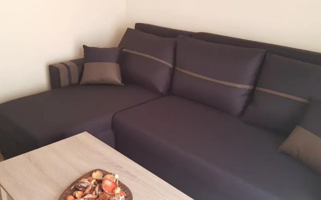 City's Center Lux. Apt.Up 6 persons and BBQ
