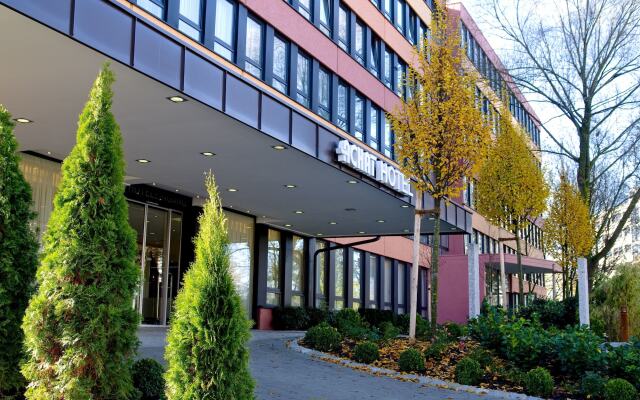 Отель ACHAT Premium Hotel München Süd Германия, Мюнхен - 1 отзыв об отеле, цены и фото номеров - забронировать отель ACHAT Premium Hotel München Süd онлайн вид на фасад