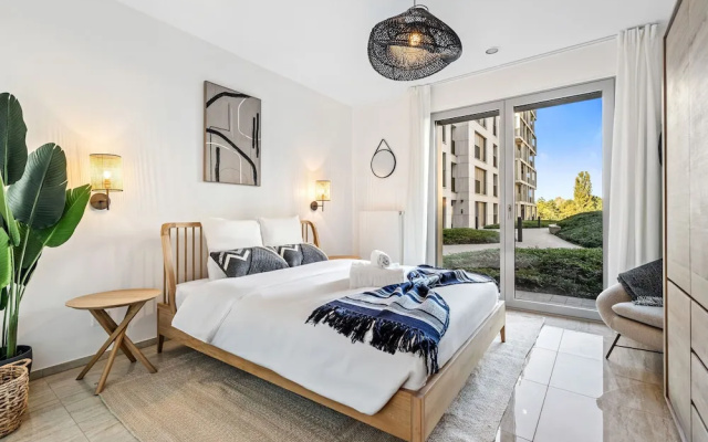 Modern 2-Bedroom Apartment ID227