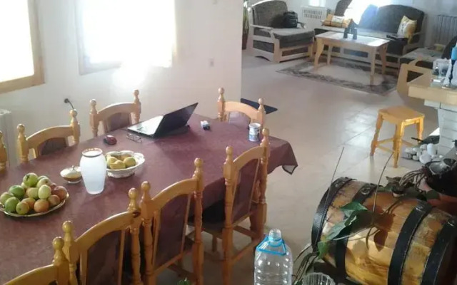 Guest House Anna - Zornica