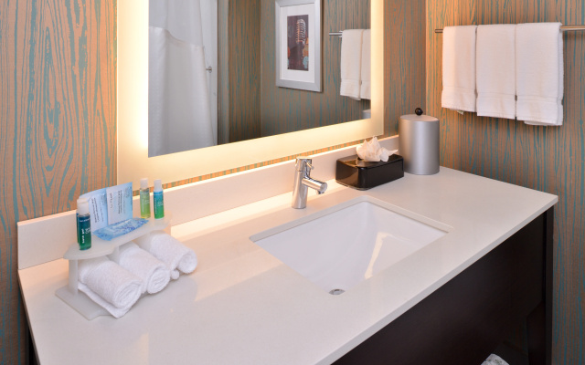 Holiday Inn Express & Suites Austin North Central by IHG