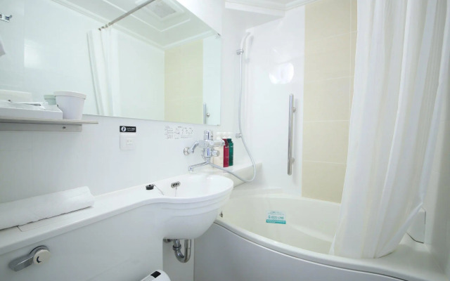 APA Hotel Nagatacho Hanzomon Ekimae