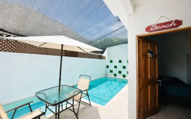Modern Apartment with Private Pool