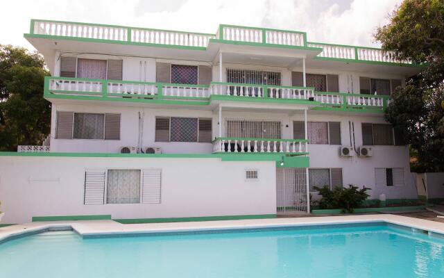 Отель Villa Donna Inn вид на фасад