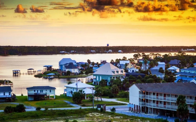 Ocean House Unit 1404