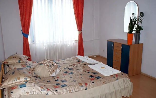 Hotel Monttis