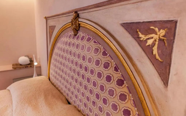 MarcheAmore - Stanze della Contessa, Luxury Flat with private courtyard