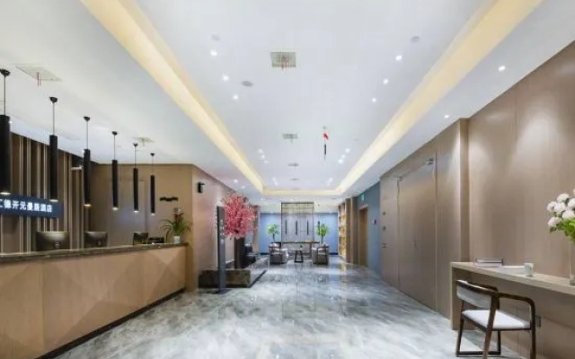 Manju Hotel (Huzhou Zhili Chinese children's wear city)