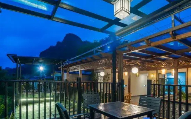 Floral Hotel·Xipanshan fangjingsu (Wuyishan Scenic Spot store)