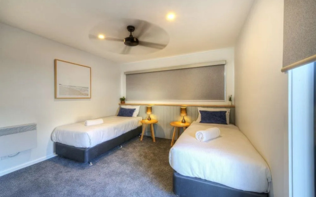 Freycinet Coastal Retreat