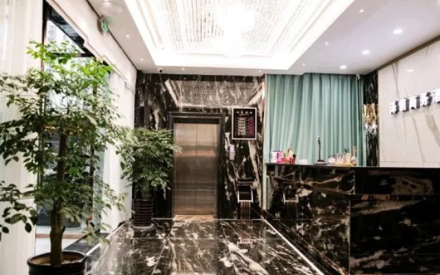 Linshui Zexin Business Hotel