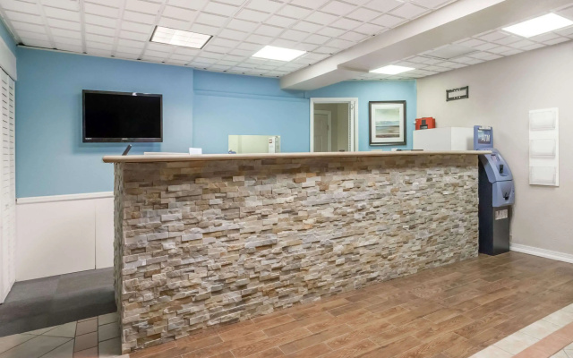 Days Inn Suites Wildwood