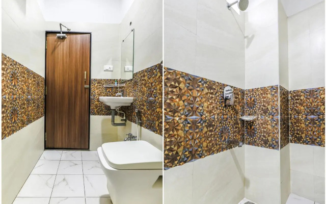 Fabhotel Rr Grand