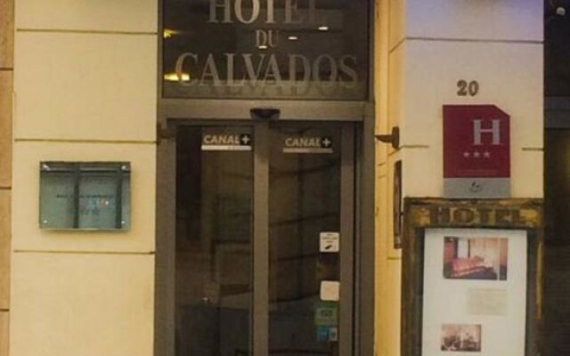 Отель Grand Hotel du Calvados Франция, Париж - 4 отзыва об отеле, цены и фото номеров - забронировать отель Grand Hotel du Calvados онлайн вид на фасад